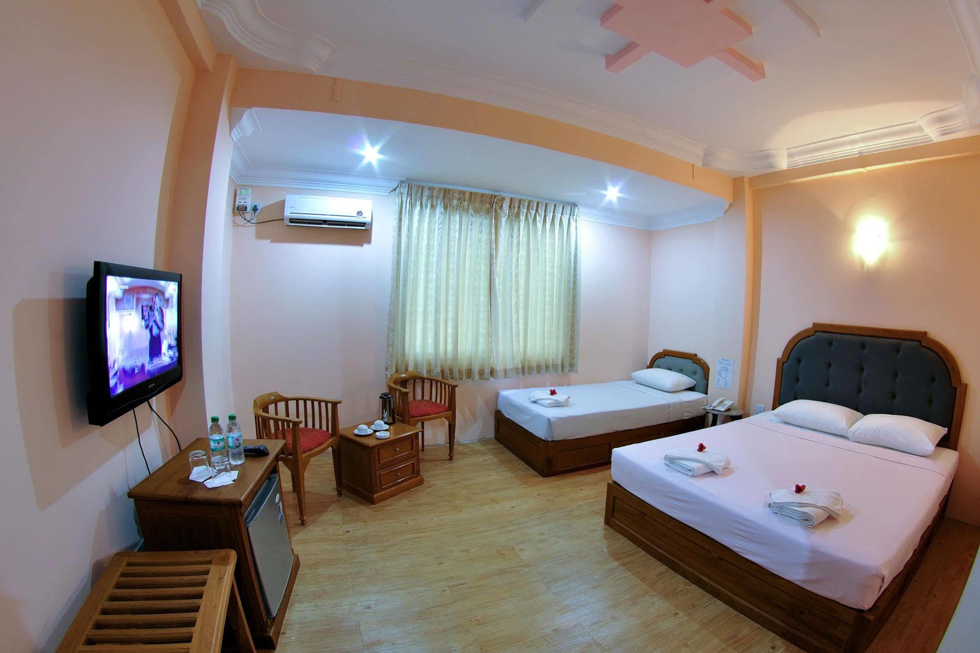 Hotel Glory Yangon Exterior foto